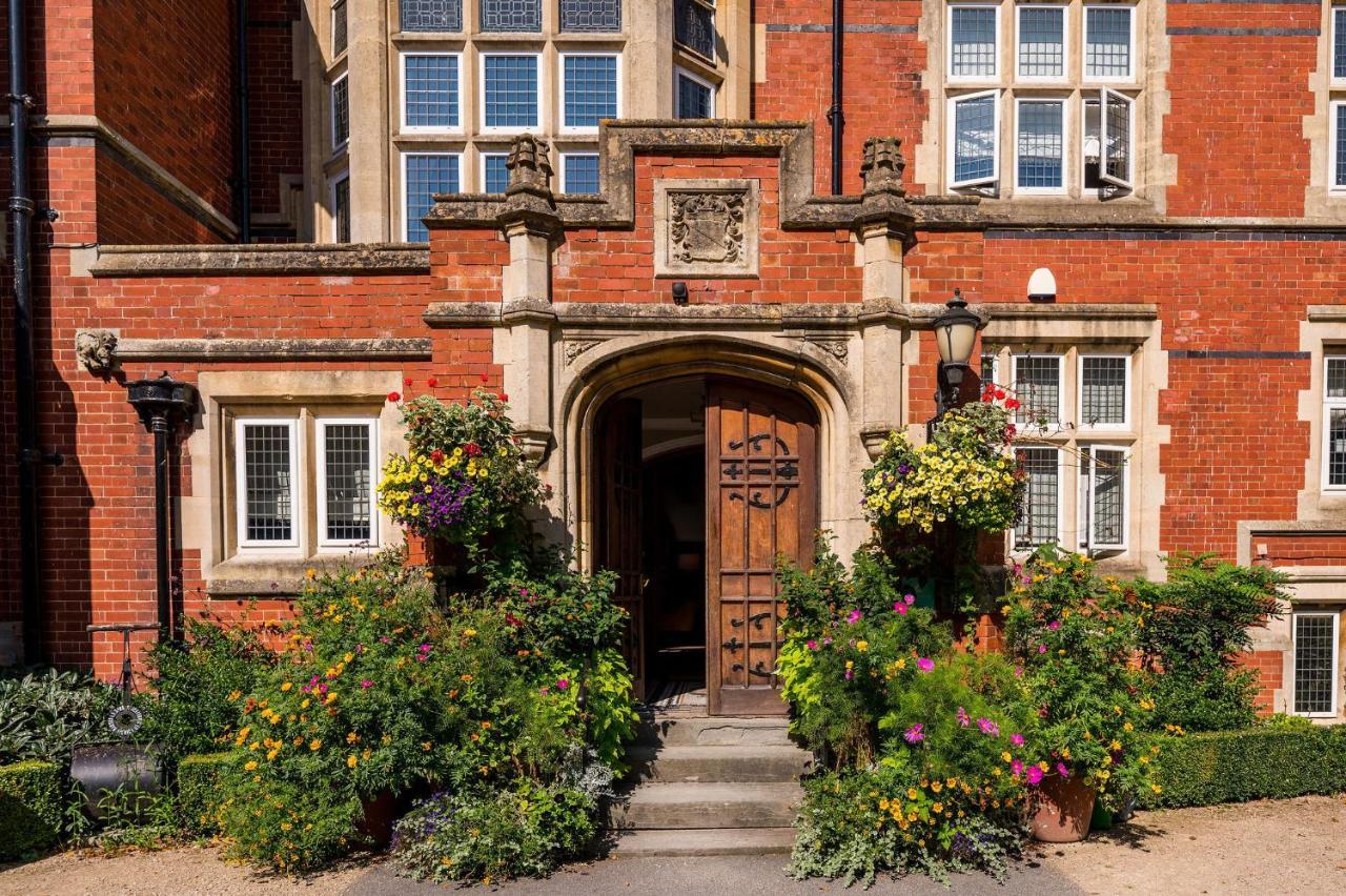 Berwick Lodge Almondsbury Exterior photo